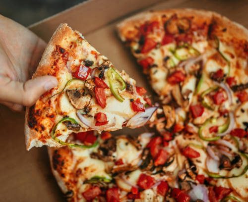Loaded Veggie Pizza with Fresh Bell Peppers & Mushrooms